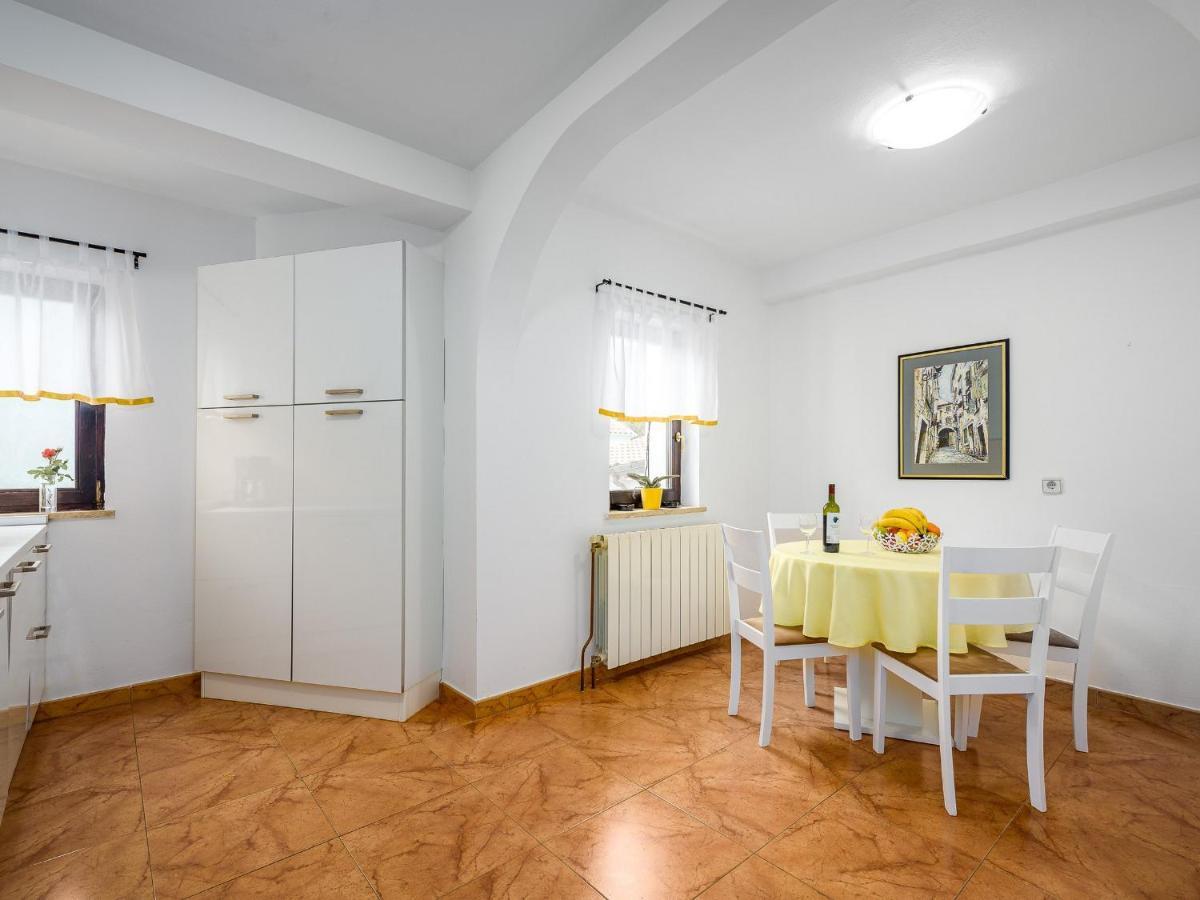 Villa Martimar With Pool And Hot Tub In Istria Rosini Exterior foto